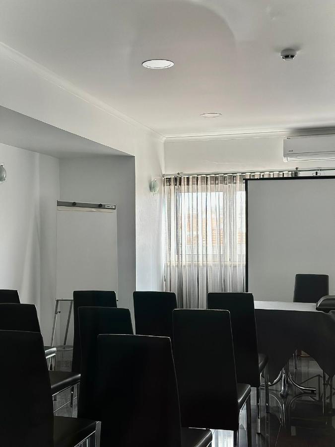 Be One Hotel Caldas Da Rainha - By Mhmb Hospitality ภายนอก รูปภาพ
